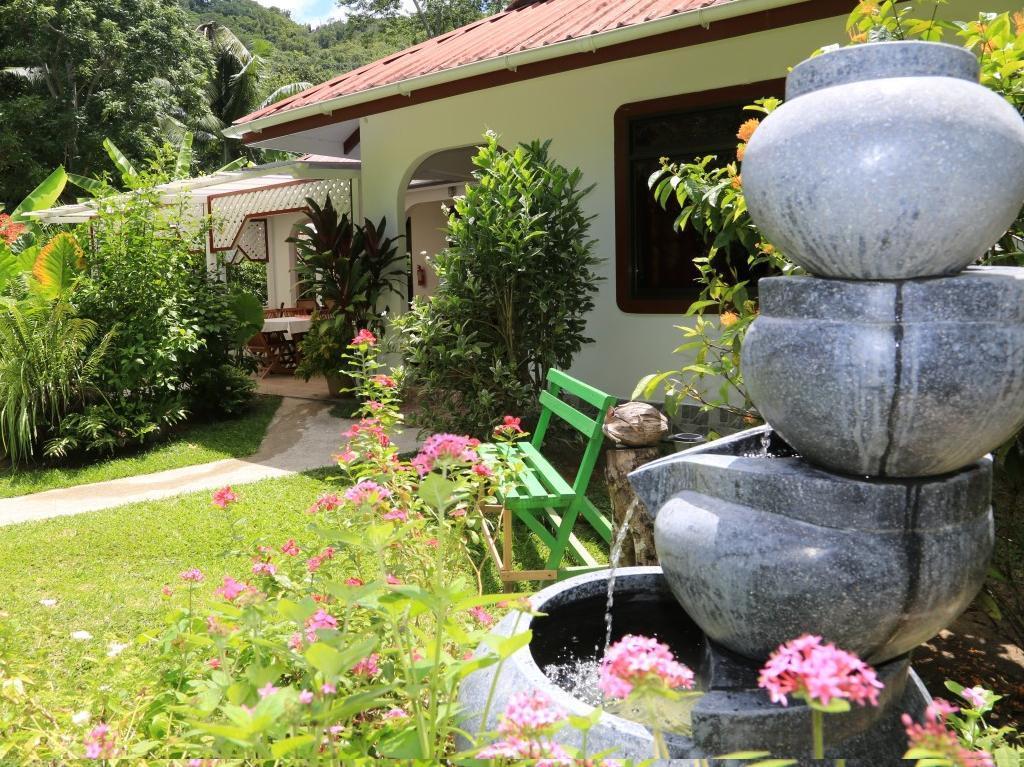 Buisson Guesthouse La Digue Exterior photo